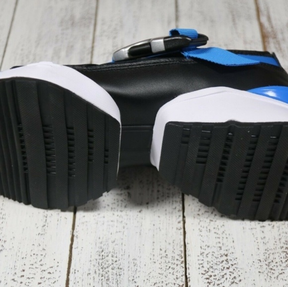 puma muse cut out sneakers